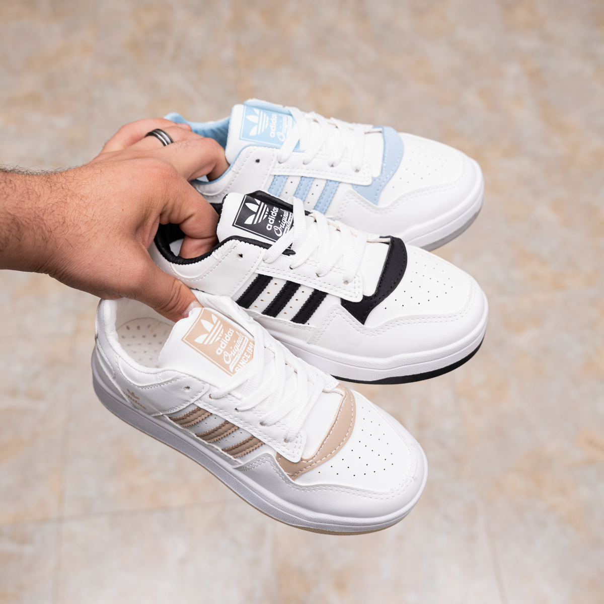 ADIDAS DO7