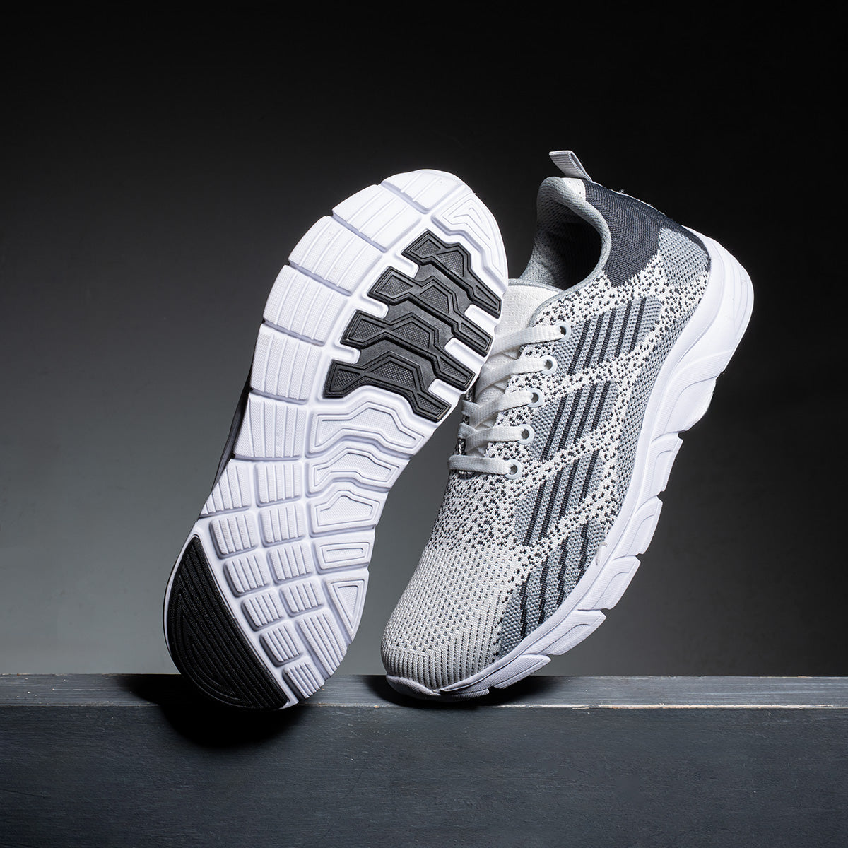 Men Skechers Trico