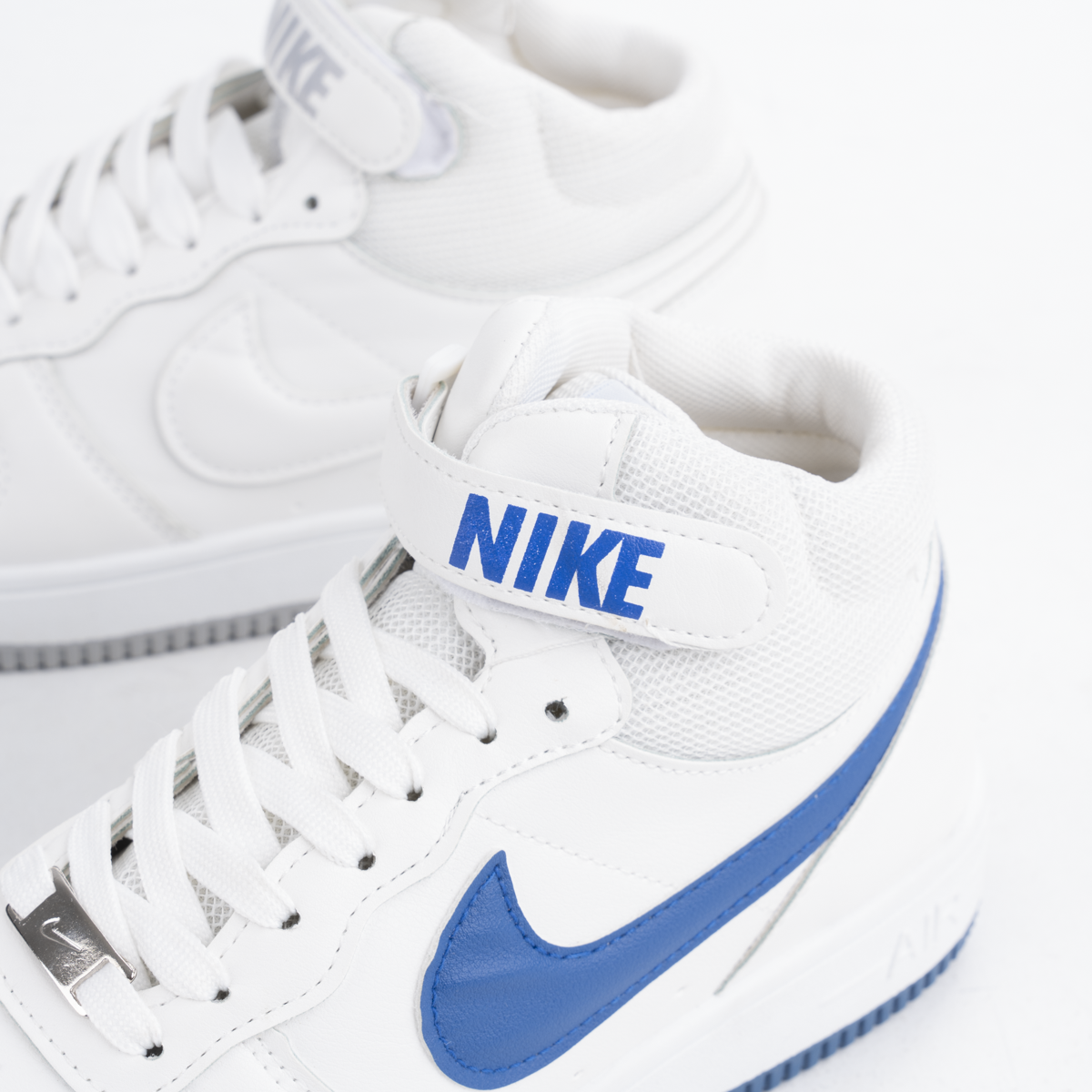 Casual Sneakers SV2
