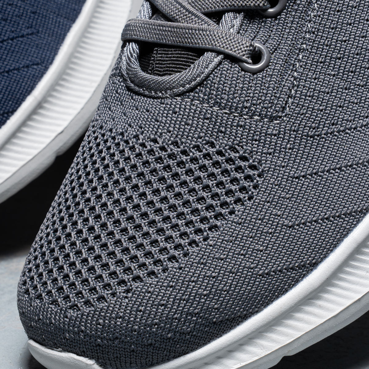 S10 Men Skechers