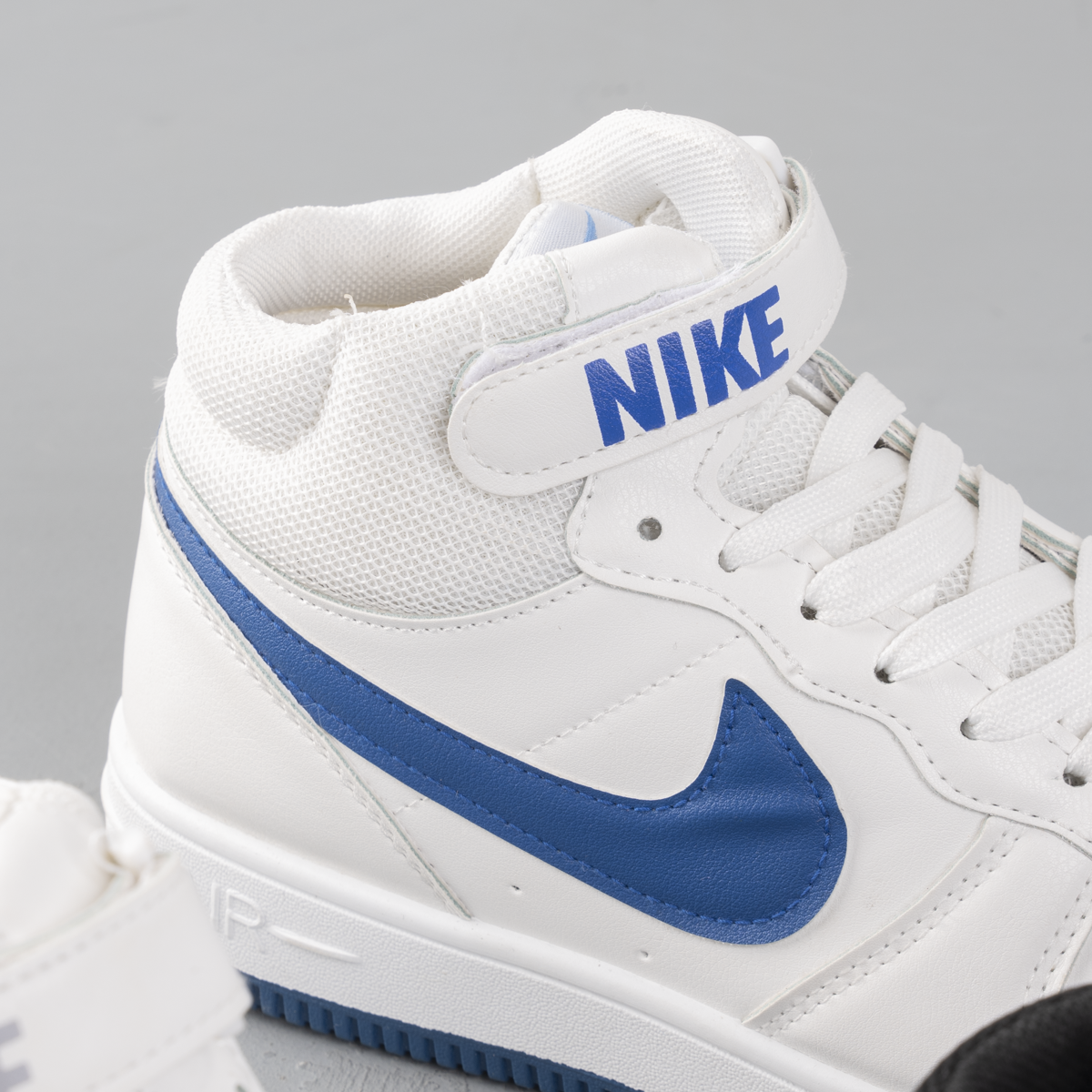 Casual Sneakers SV2