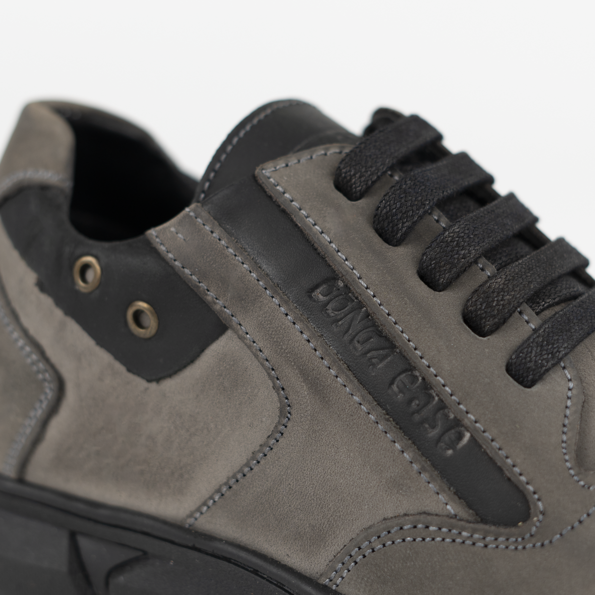 Donga Genuine Leather Shoes - D4