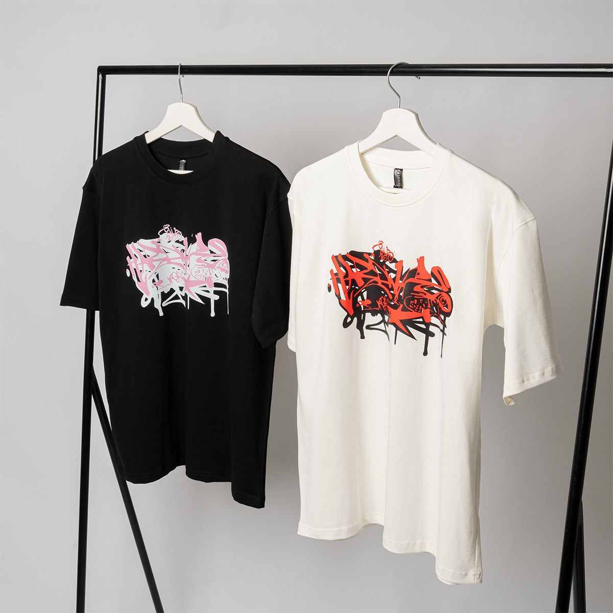 B Oversize T-Shirt