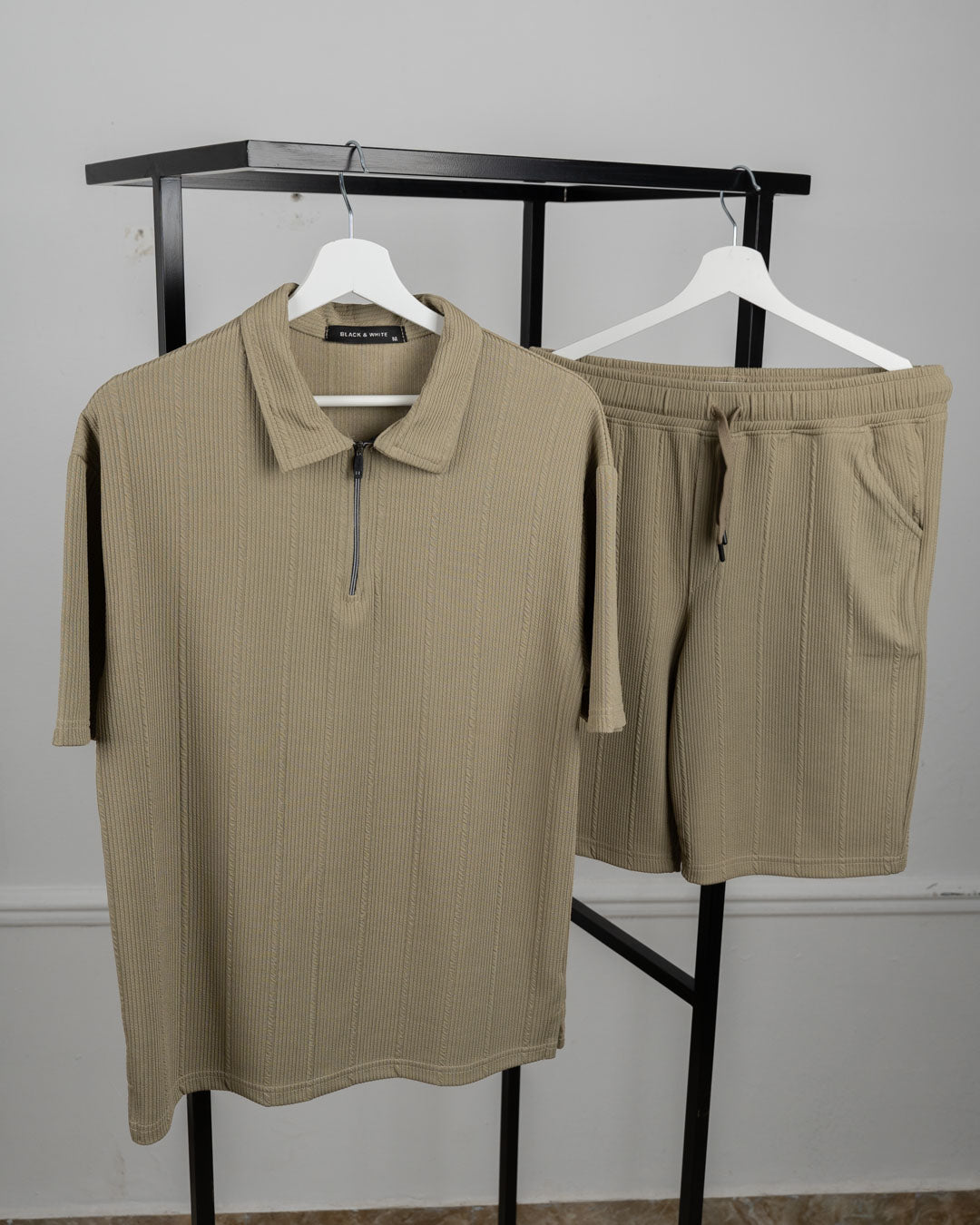 Marseille Zipper Suit