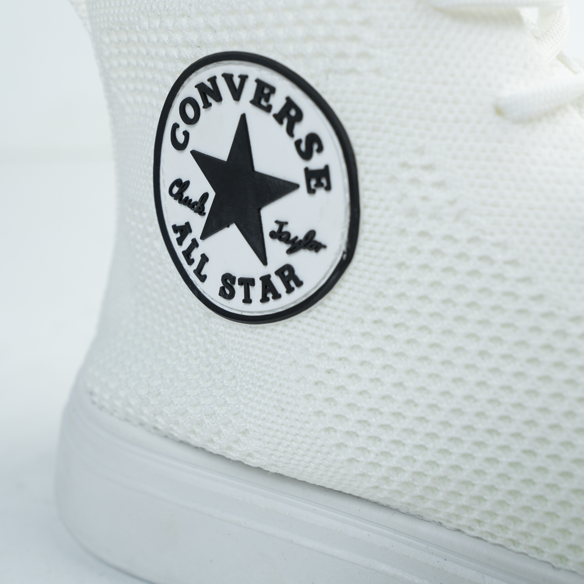 Converse Tricco