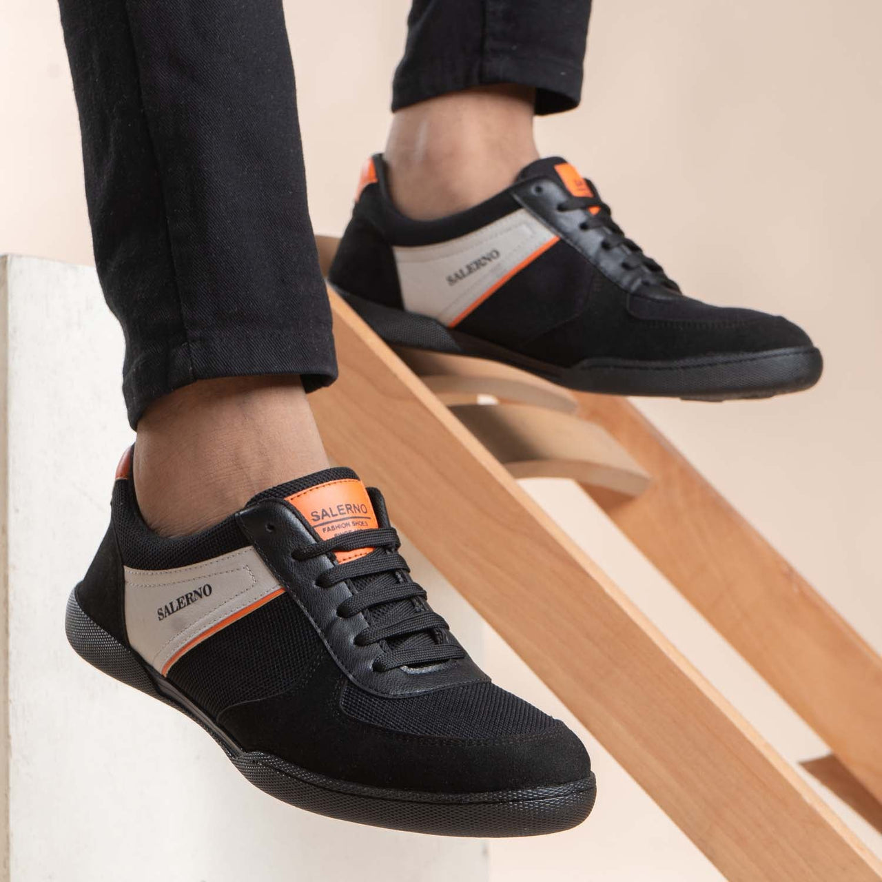 Men’s Knit Sneakers