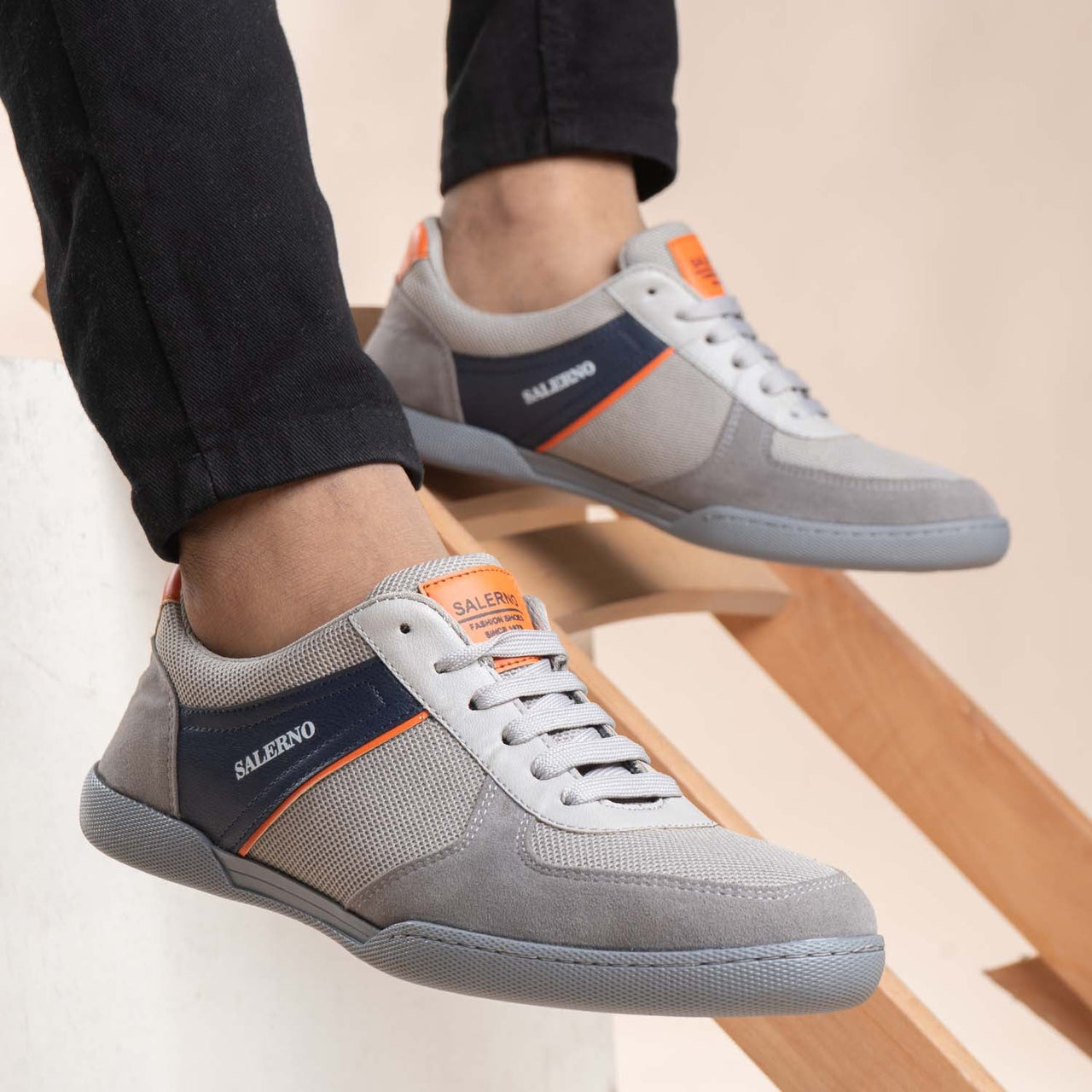 Men’s Knit Sneakers