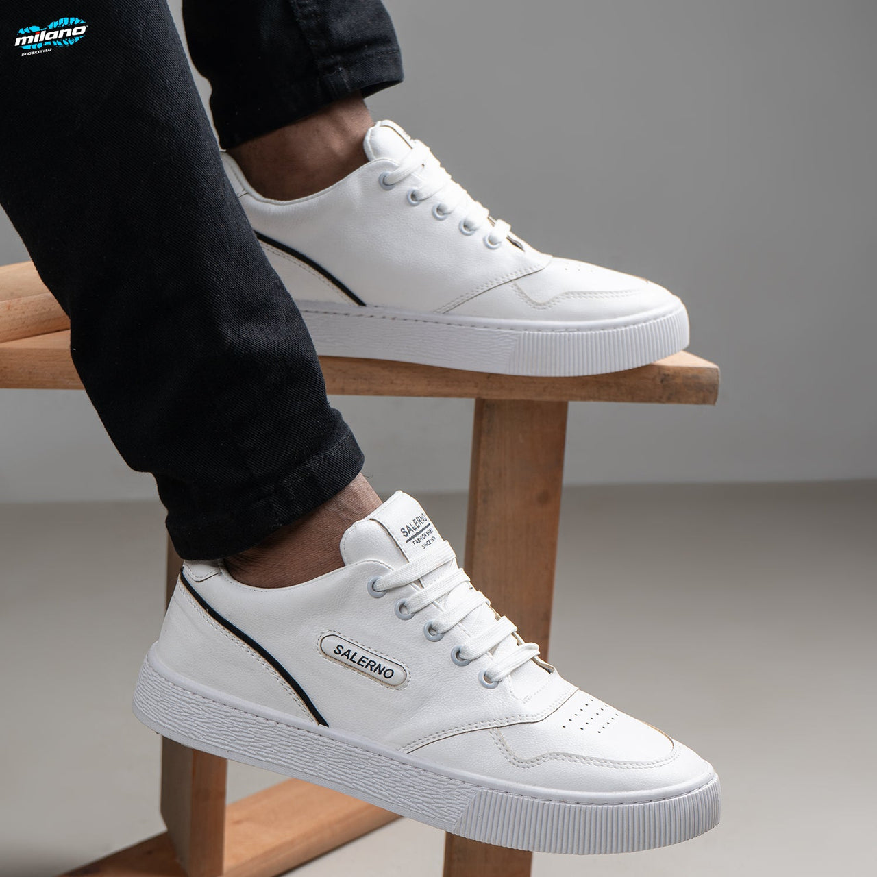 M Leather Sneaker
