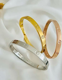Thumbnail for Love – Cartier Style