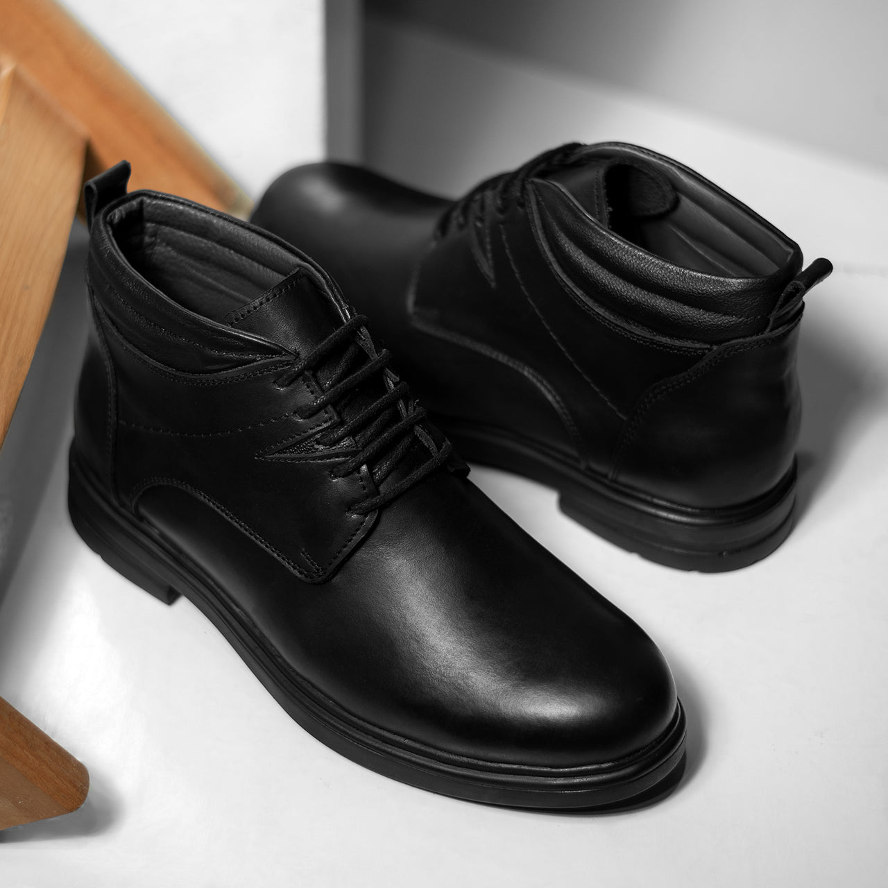 Genuine leather Boots
