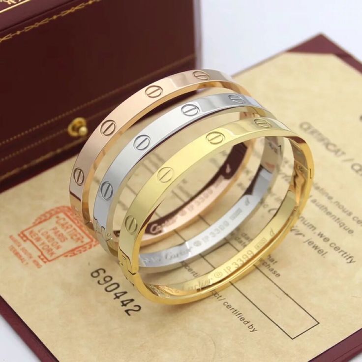 Love – Cartier Style