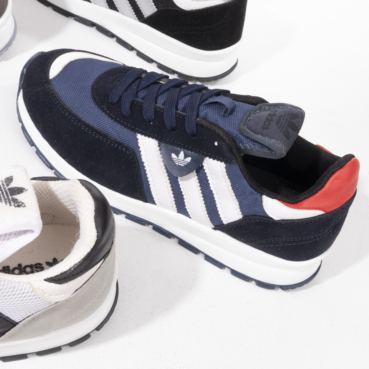 AD Women Sneaker