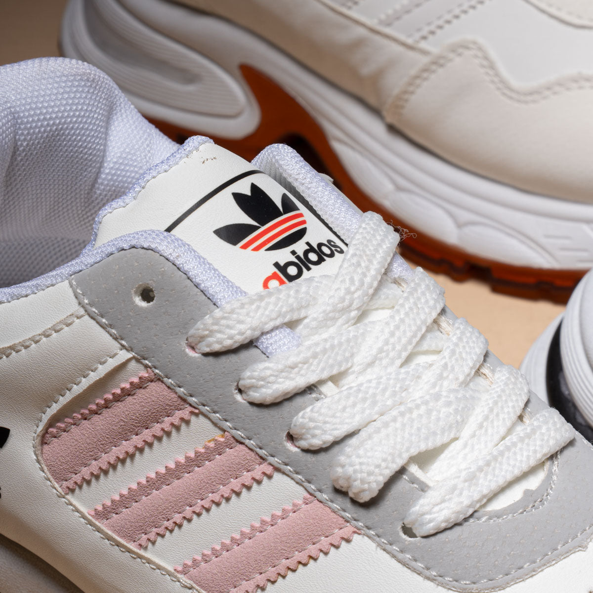AD Women Sneaker