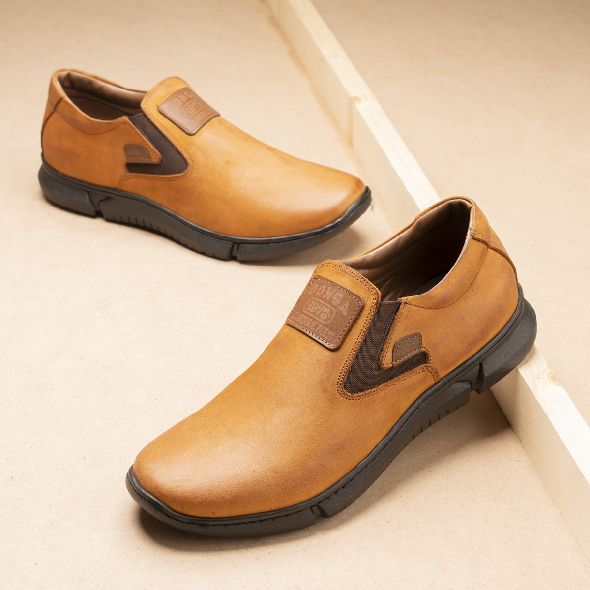 Genuine leather D8