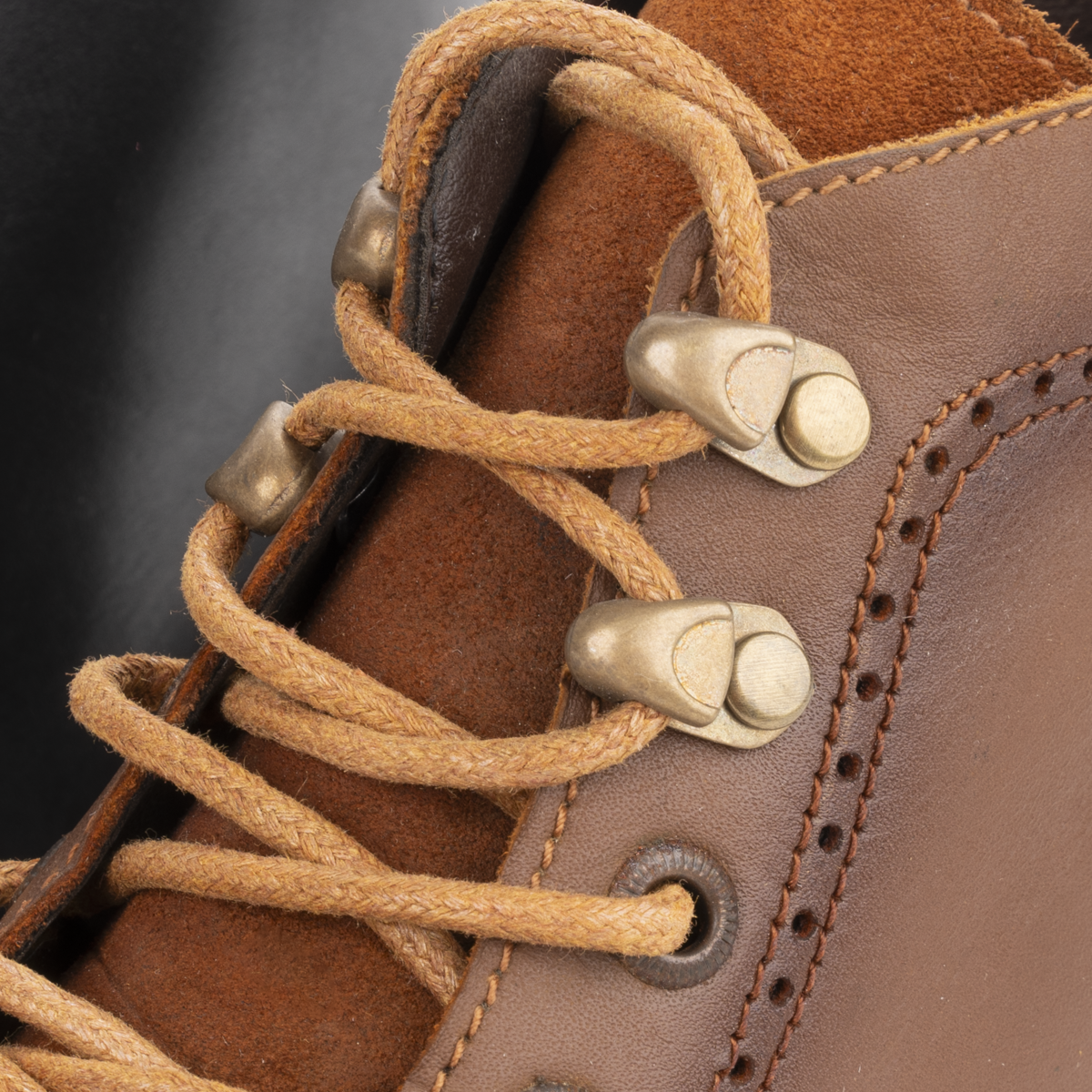 Genuine leather Boots