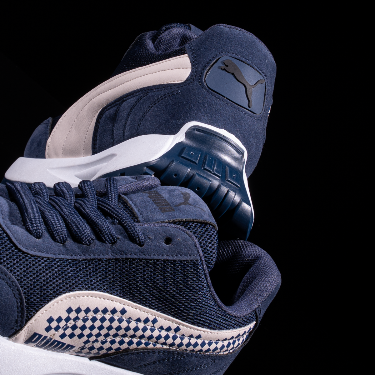 PM Women’s Sneakers