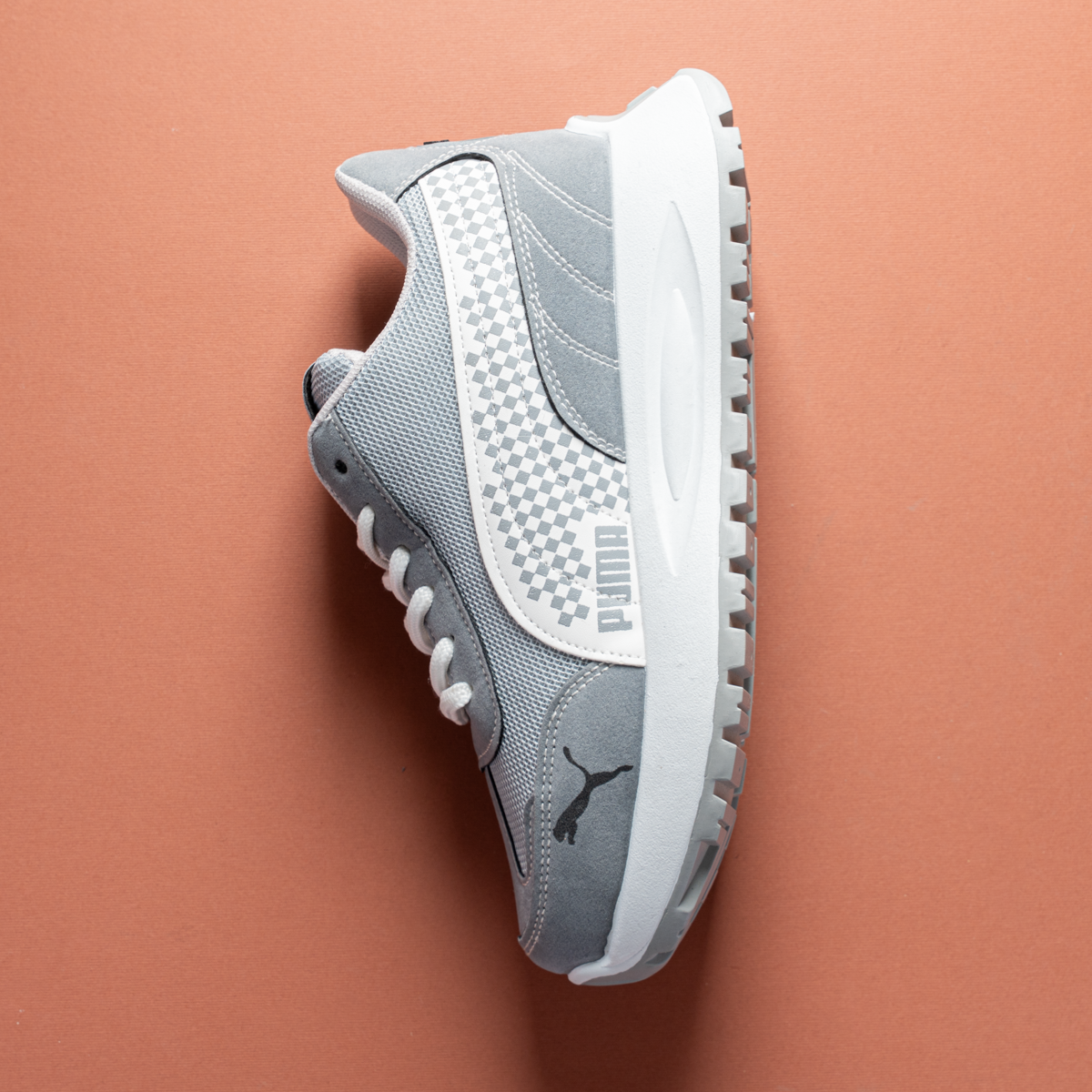 PM Women’s Sneakers