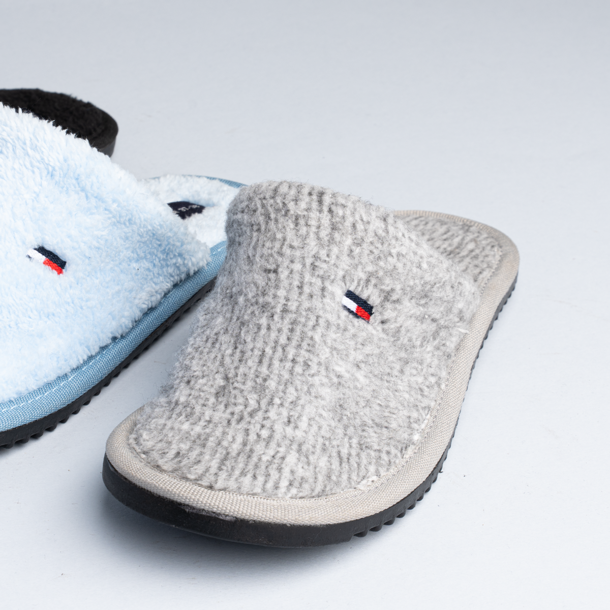 Tommy Fru Slipper