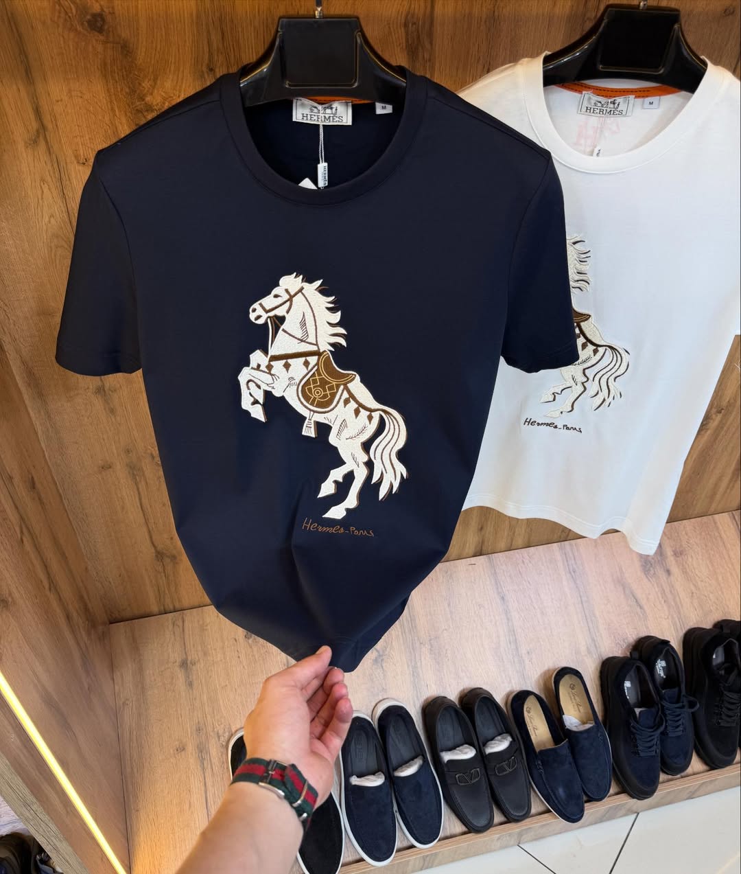 Simple HS T-Shirt